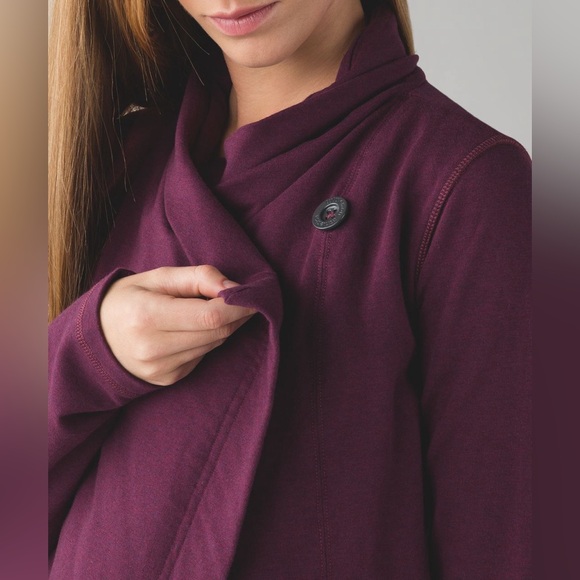 Lululemon Restore Wrap - Picture 3 of 5